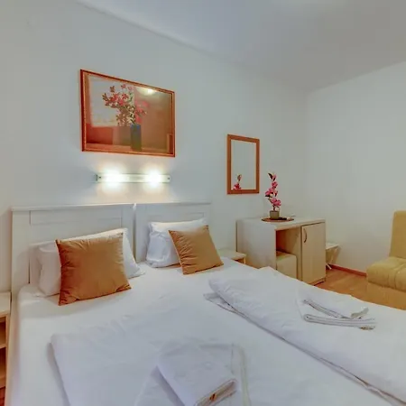 Hotel Galia Cattaro Esterno foto